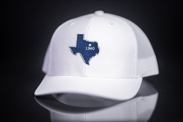 City Series / Dallas / Hats / 065 / mm White Curved Bill Mesh Snapback